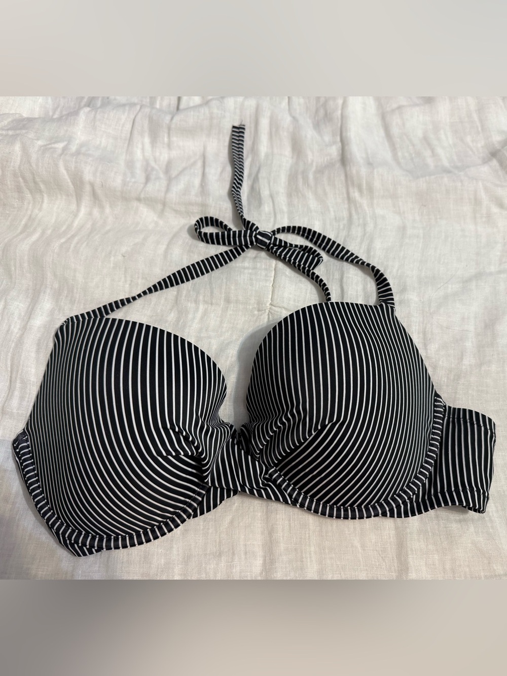 Shade & Shore Black and White Striped Push-Up Bikini Top, 38D